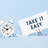 英語「Don’t take it so seriously」の意味って？