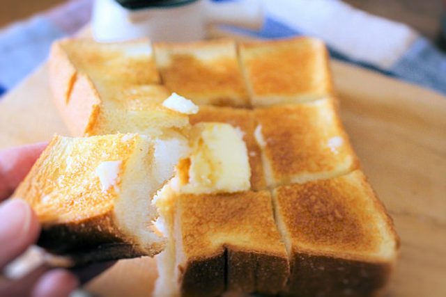 ハニートースト　はちみつトースト　便利　最安値　食パン　カット　切り込み　最安値