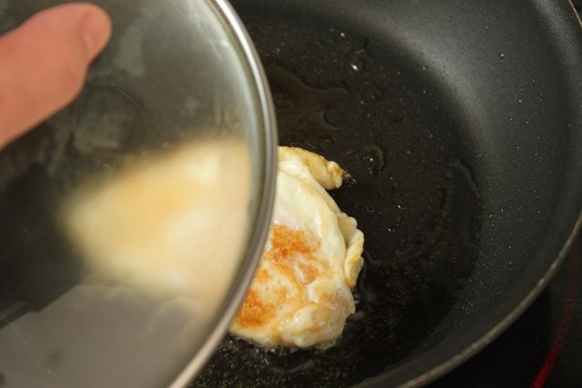 「揚げ卵」作り方