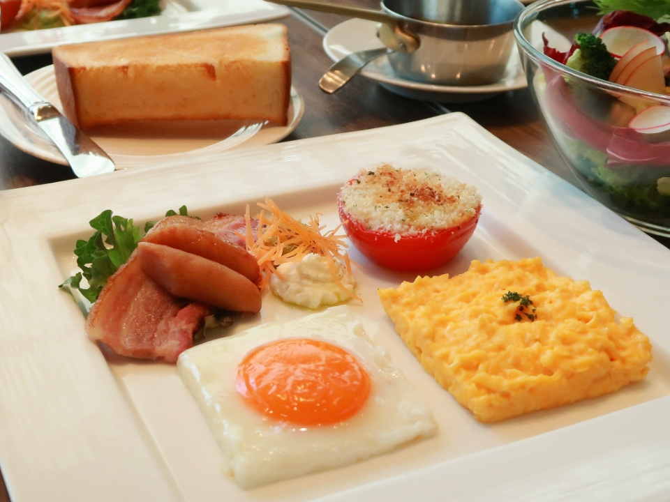 10種から選べるメインディッシュに興奮！「丸ノ内ホテル」の朝食