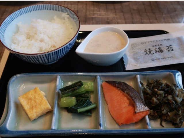 「京王プラザホテル」の朝食