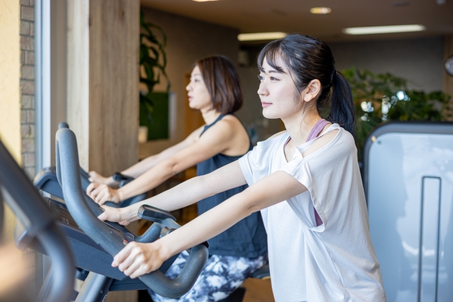 朝食前 or 夕食後…いつ運動すると痩せやすいの？　