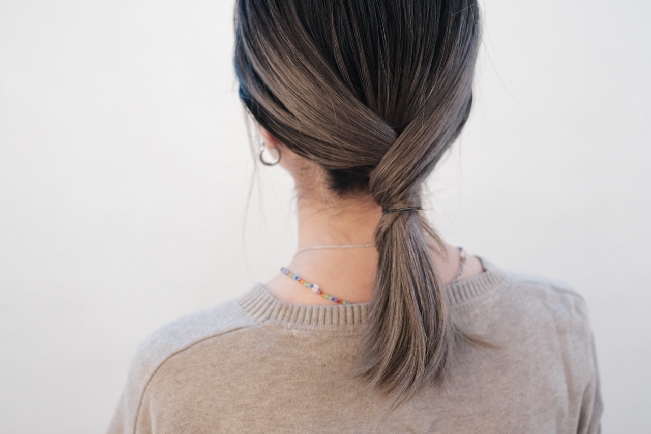 オシャレさ&こなれ感アップ！「ひとつ結び」の簡単アレンジ