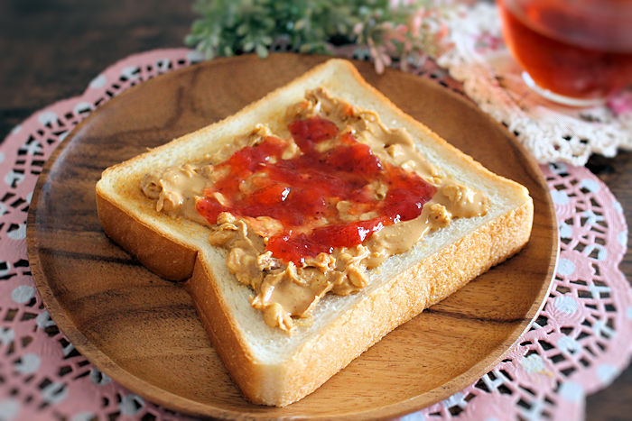 アメリカのソウルフード 簡単 ピーナッツバタージャムトースト 朝時間 Jp