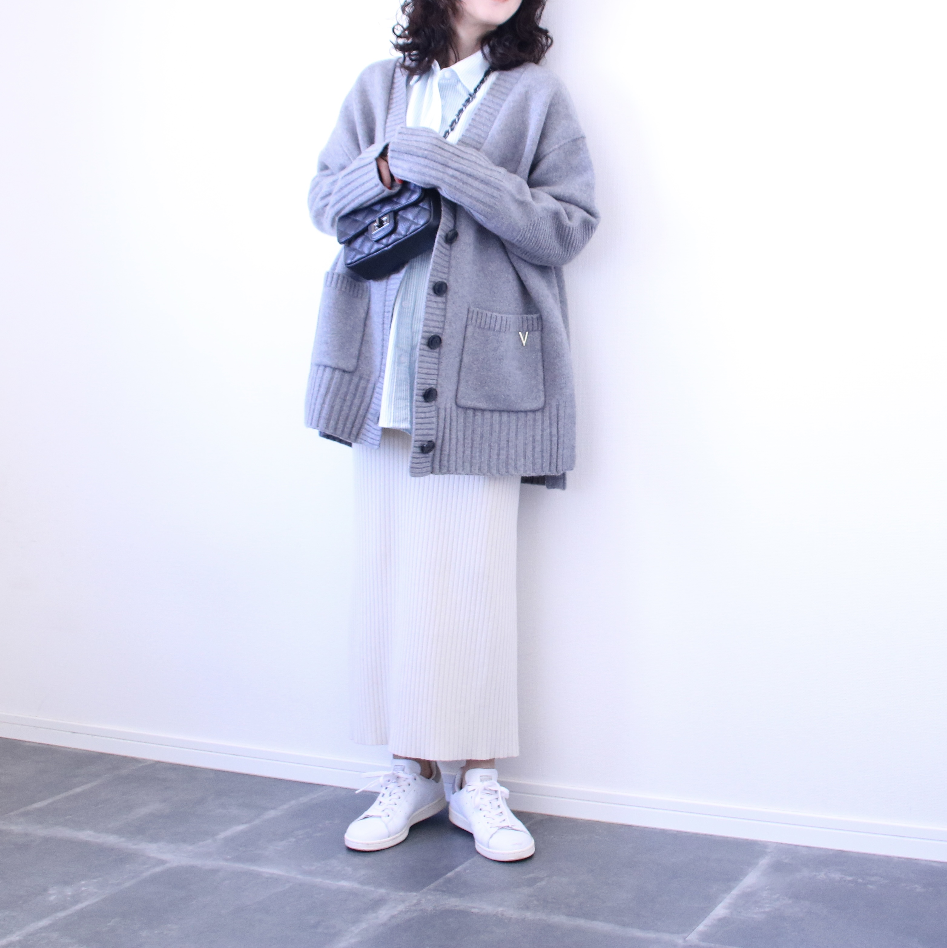 カラーやサイズ Guの ストライプシャツ を今っぽく着こなすヒント3つ 朝時間 Jp