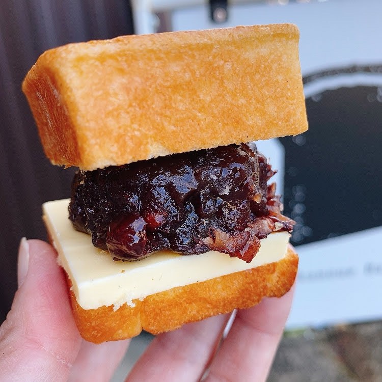 【石川・金沢】特製粒あんを使ったあんバターが絶品！「坂の上ベーカリー」