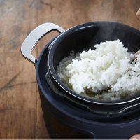 お米がおいしく炊ける！手放しで楽ちん『電気圧力鍋 Re・De Pot』
