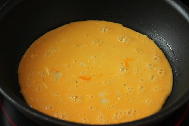 マヨ醤油の薄焼き卵
