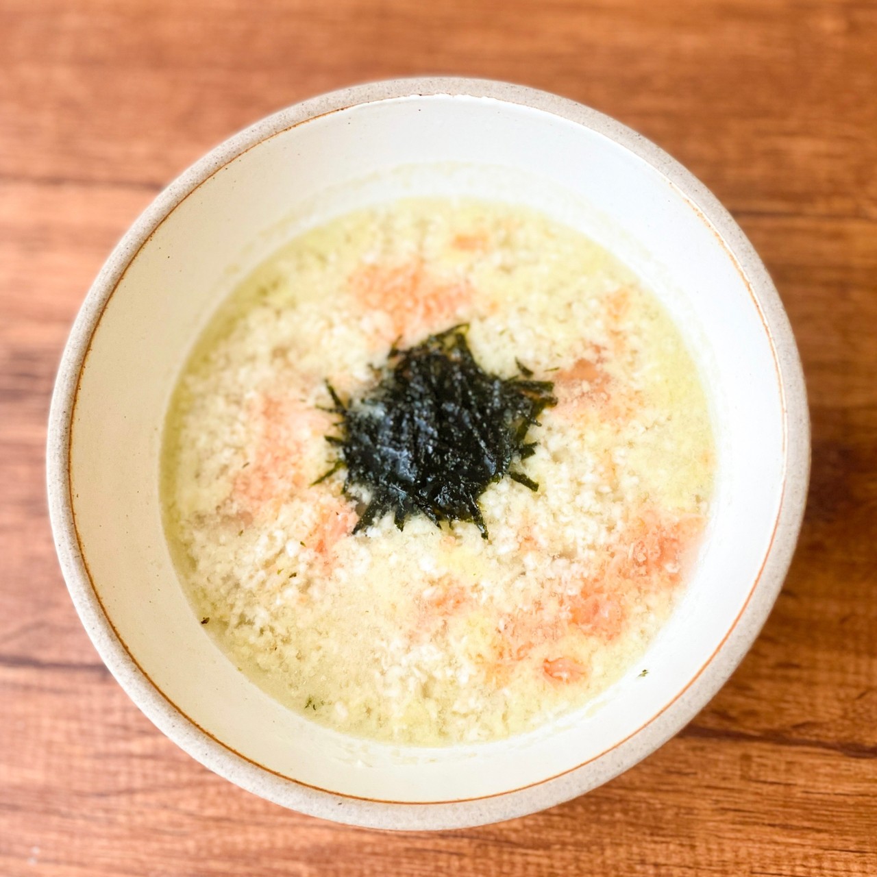 レンチン3分！昆布茶で簡単「オートミール鮭茶漬け」