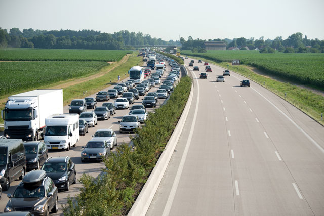 英語「Traffic is heavy」の意味とは？