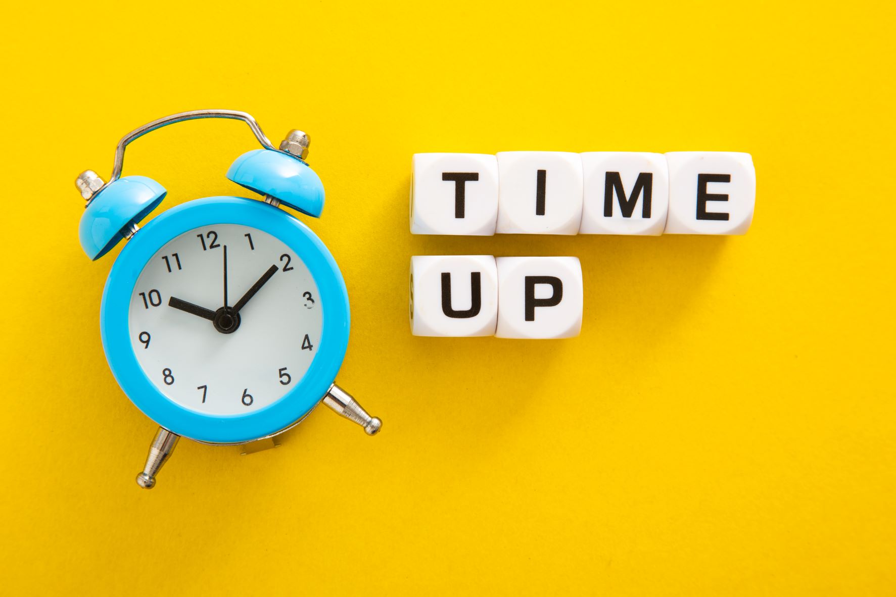 英語「miss the deadline」の意味って？