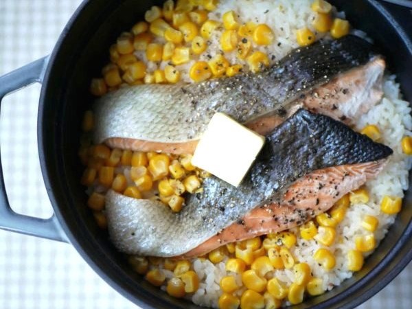 グリルを使わず簡単!「焼かない鮭」朝食レシピ3つ