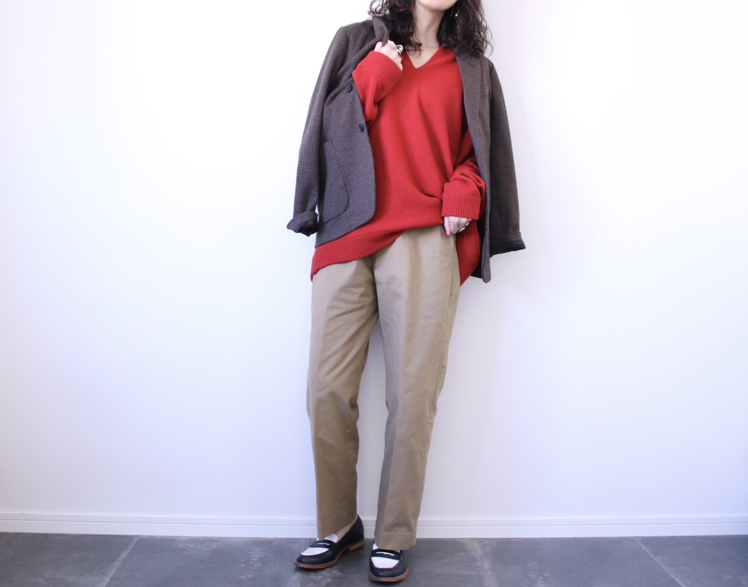 普段着としても使える！UNIQLO「コンフォート2Bジャケット」コーデ3つ 