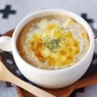 体が温まる！簡単「オニオングラタンスープ」レシピ3つ