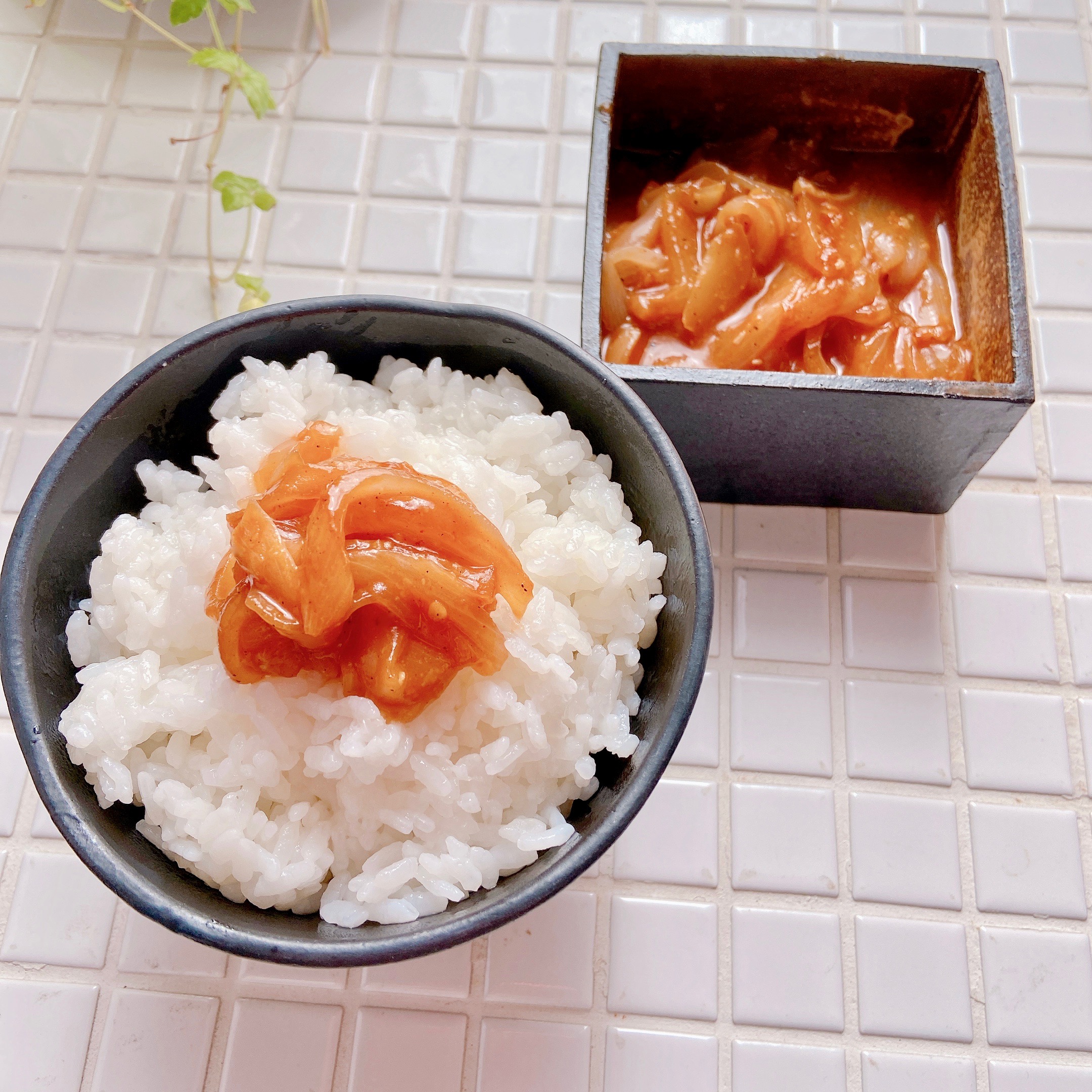 ご飯がどんどん進む！簡単「味噌玉ねぎ」の作り置き