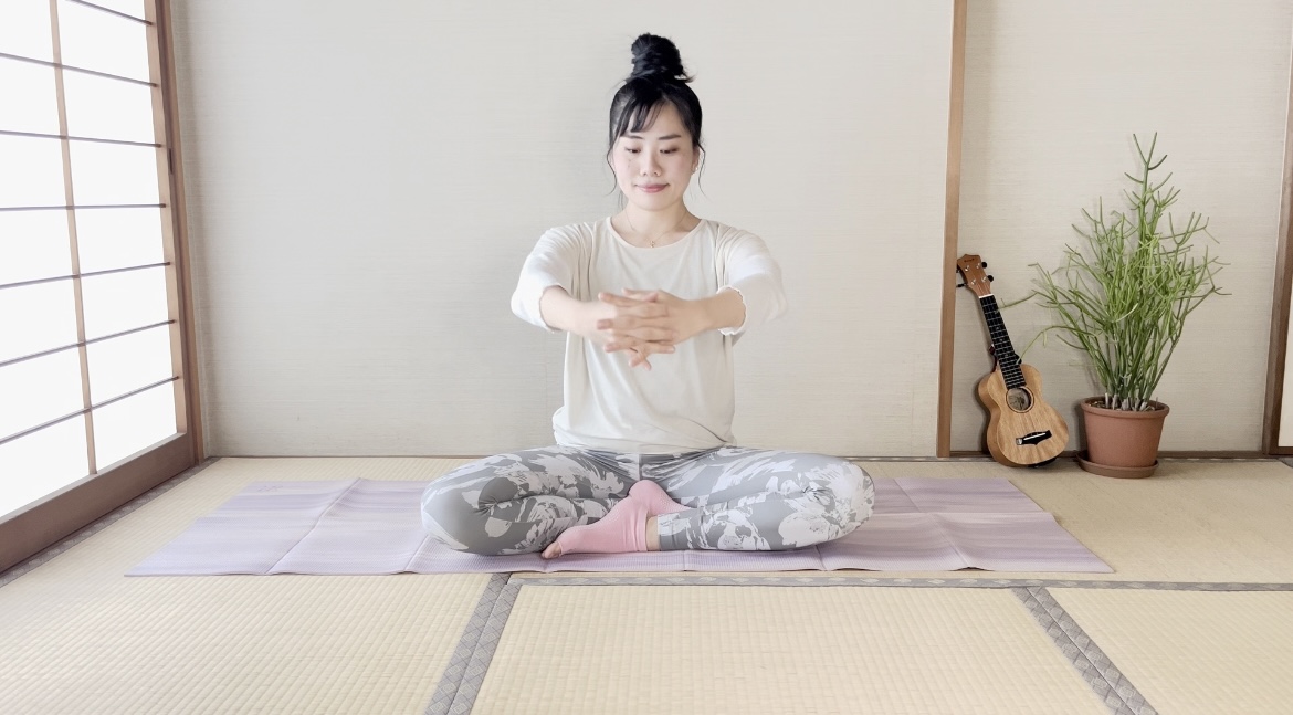 肩こりの特効薬！肩甲骨ストレッチピラティス「ソウ」