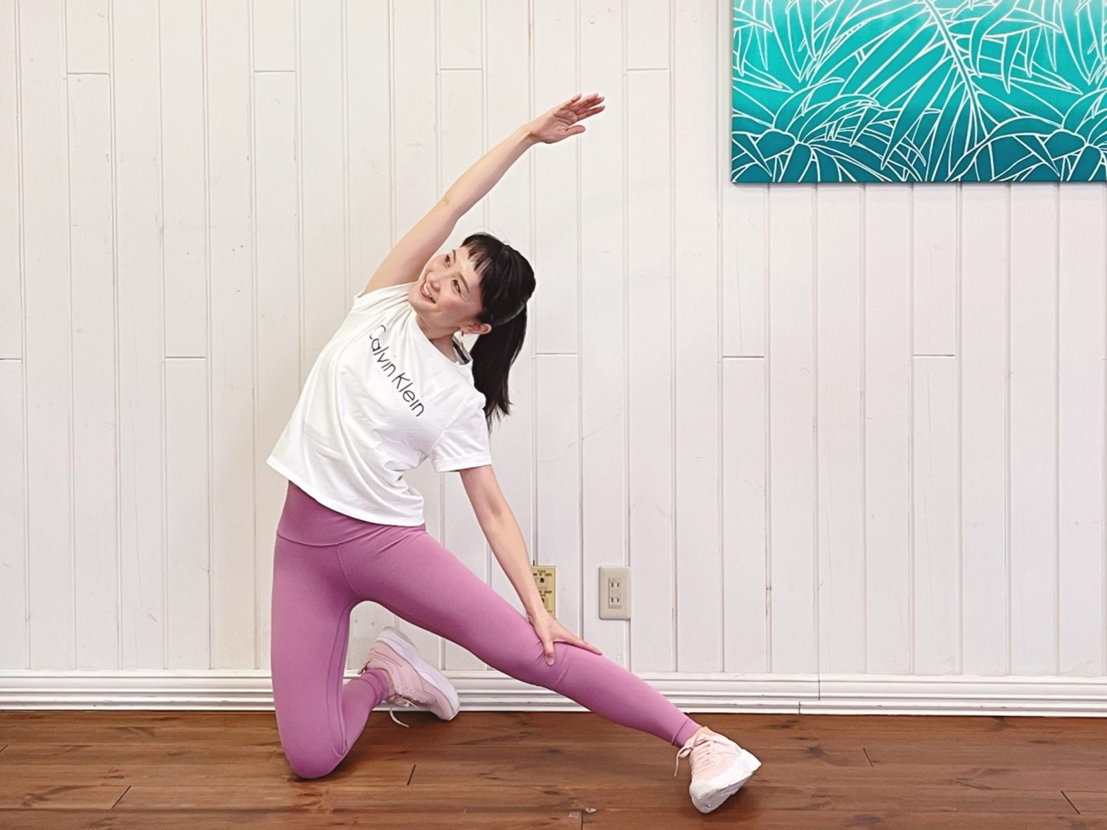 腹筋なし！ストレッチで脂肪の塊を落とす「30秒くびれダイエット