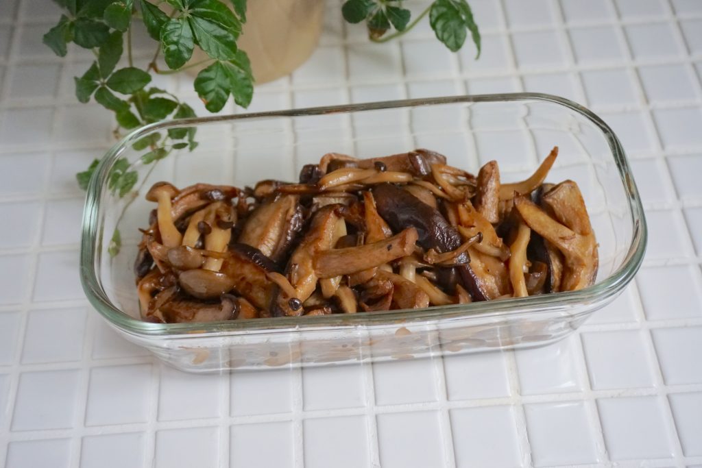 たっぷり食べてもヘルシー！簡単「きのこ」作り置きレシピ3つ