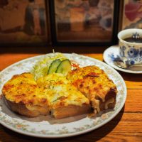 【有楽町】元祖ピザトーストが味わえる「珈琲館 紅鹿舎」で至福のモーニング