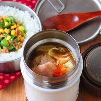 スープジャーならお昼まで熱々！「具だくさんスープ・汁物」レシピ5選