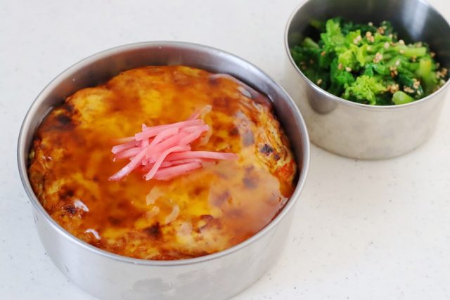 「天津飯」「菜の花のナムル」2品弁当
