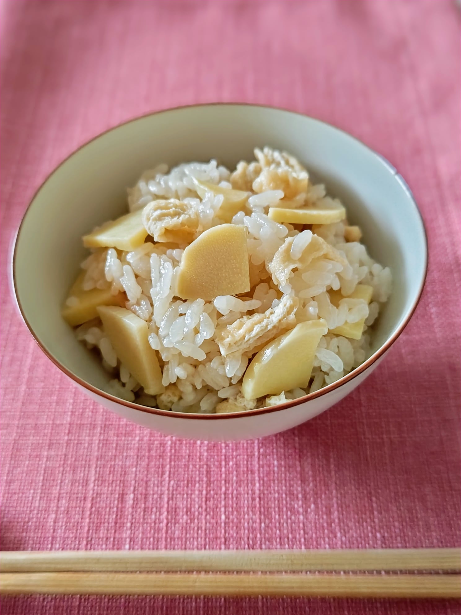 旬の味！「たけのこ」のおいしい茹で方と「たけのこご飯」レシピ♪