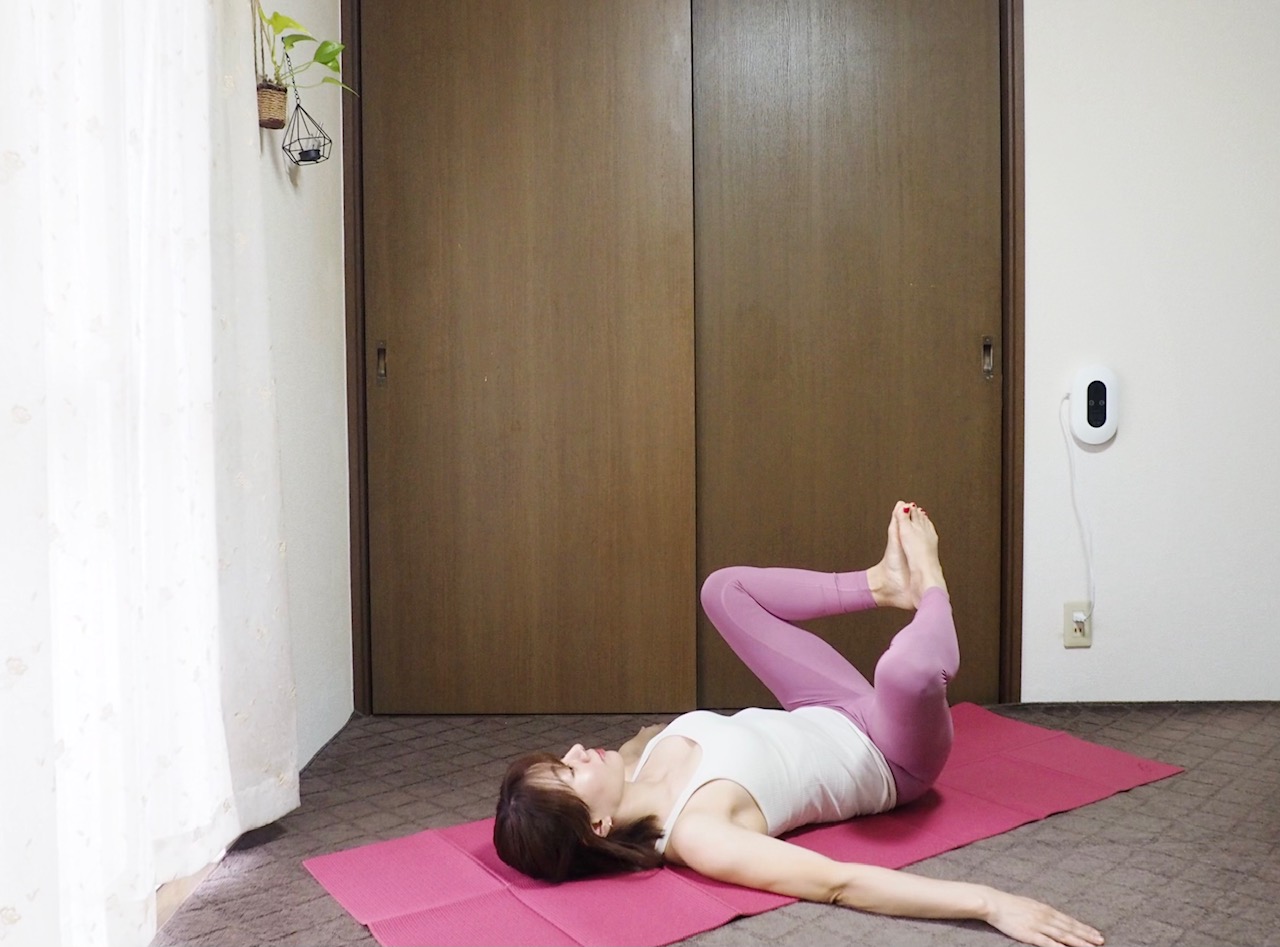 【運動苦手でもOK！】「内ももにすきま」を作るエクササイズ第四弾「フロッグベンド」やり方