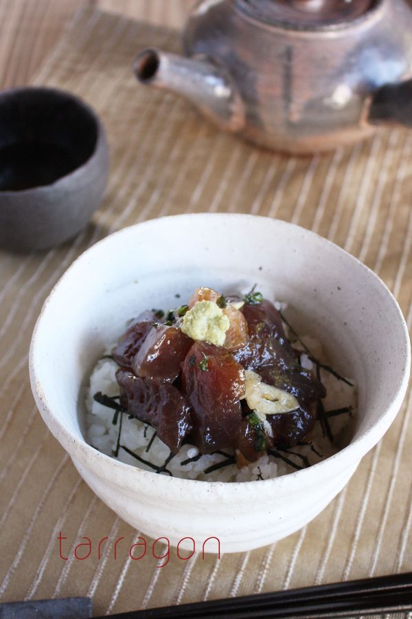 まぐろの漬け丼