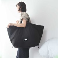 48L→70Lに拡張できる！羽毛布団もすっぽり♪「ボンモマン 大容量トートバッグ」