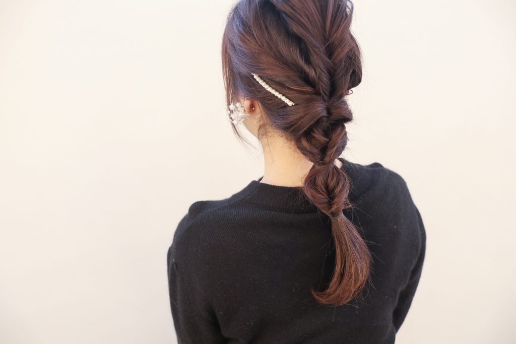 季節の変わり目におすすめ!簡単「くるりんぱ」ヘアアレンジ3つ