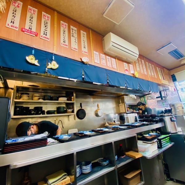 海鮮丼専門店の店内