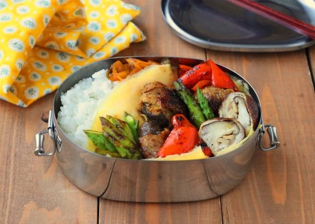 しいたけ肉巻きと野菜のカレー照り焼き