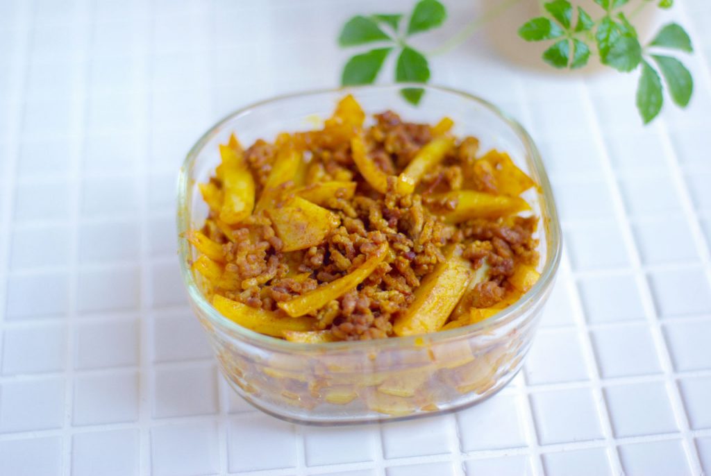 時短で栄養満点!朝食にぴったり「お肉の作り置きおかず」レシピ3選