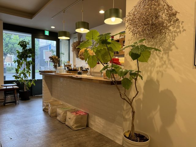 Root Coffee 店内