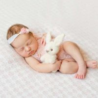 英語「sleep like a baby」の意味って？