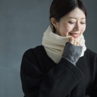 かさばらず持ち運びが楽！「体温調整しやすい」寒暖差対策アイテム4選