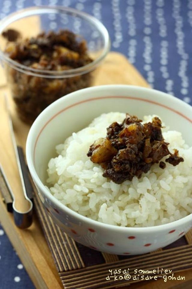 牛肉とくるみの佃煮