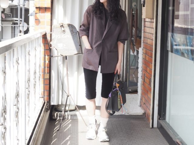 高橋愛さんのスニーカースタイル