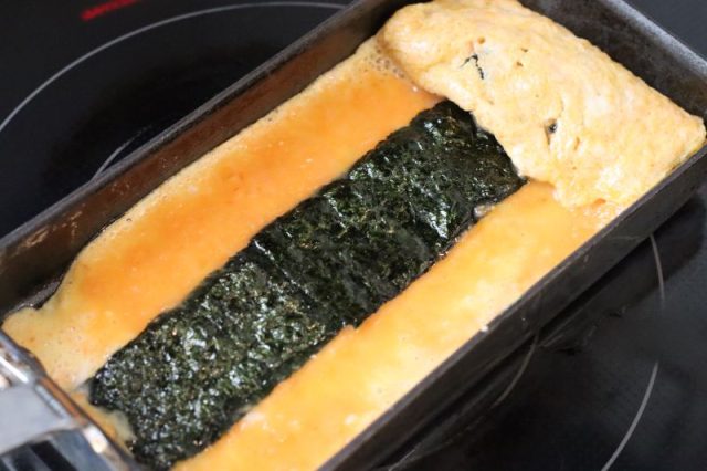 「にんじんと海苔の卵焼き」