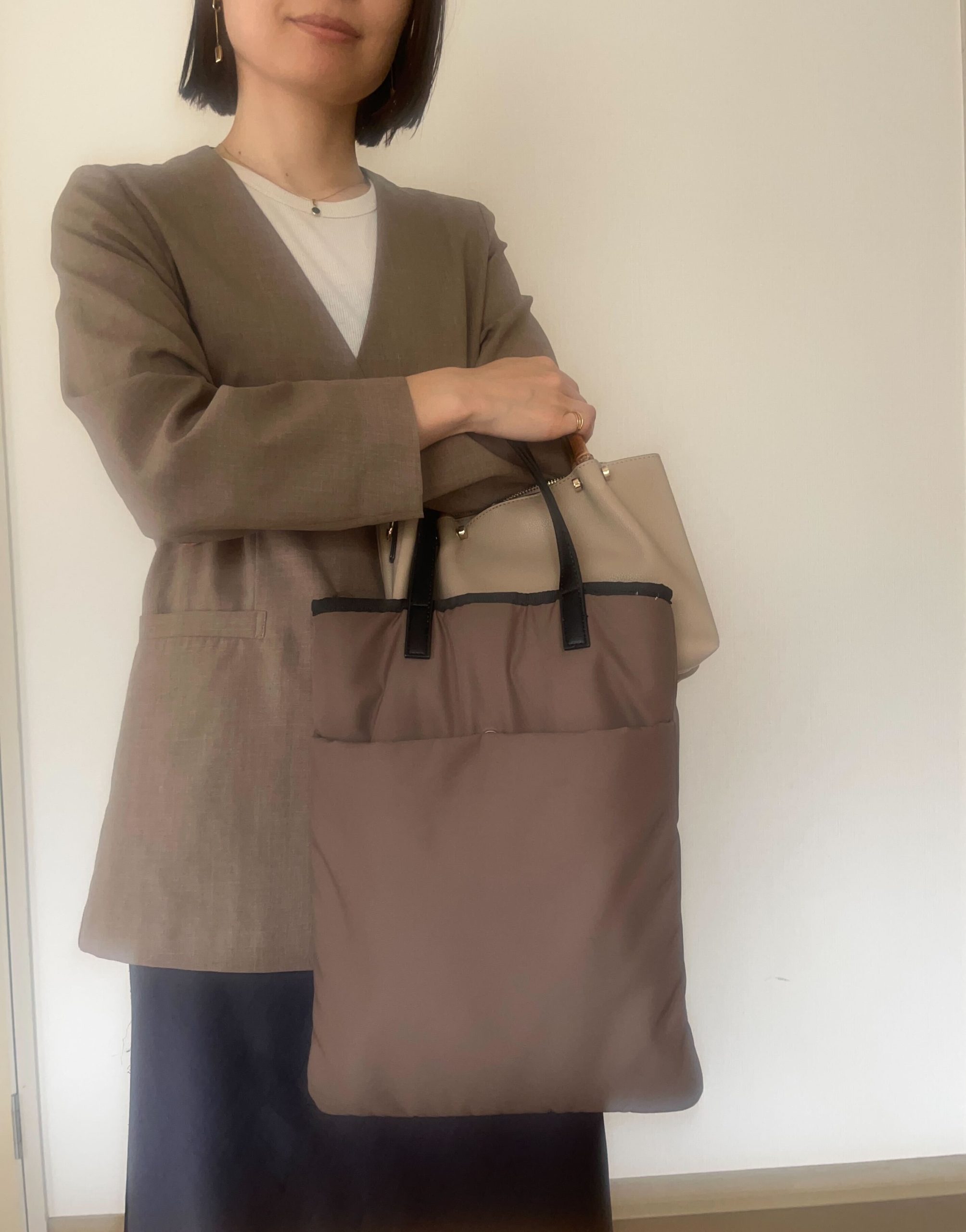 仕事や学校行事～冠婚葬祭まで使える！「スリムで軽量バッグ」の正直レビュー