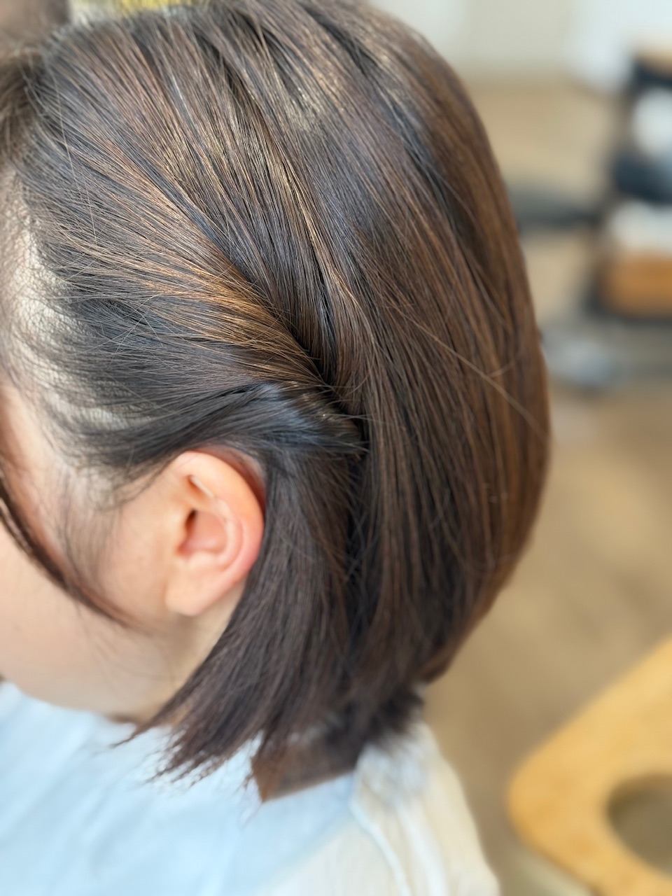 ひと工夫で変わる！サイドの髪が落ちてこなくなる「簡単ヘアピンアレンジ」