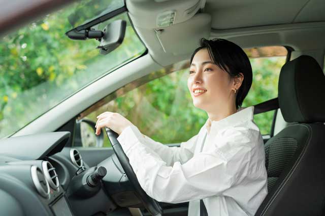 車通勤　女性

