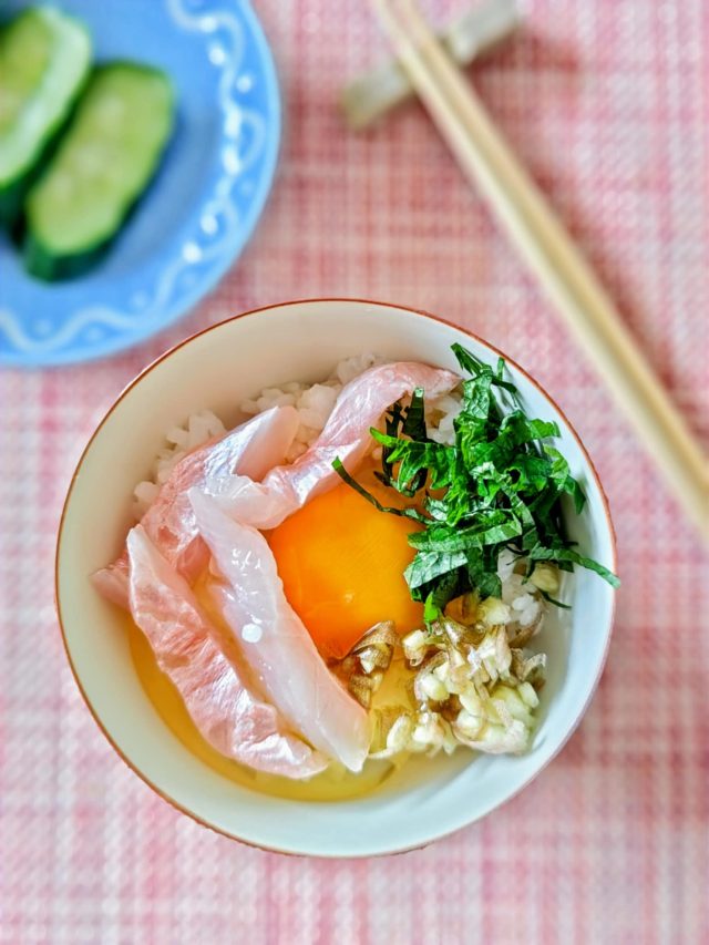 お刺身入り卵かけごはん