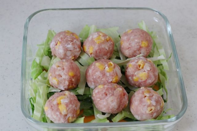 コーン焼売と野菜