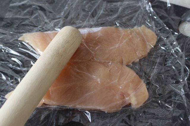 叩いた鶏ささみ