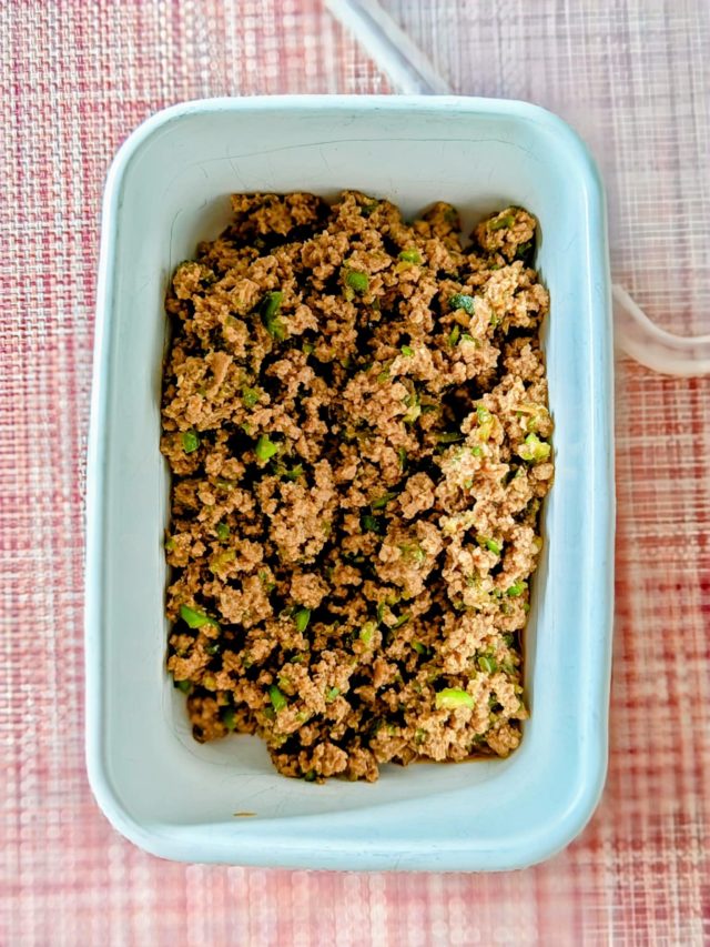 保存容器の肉みそ