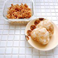 混ぜご飯やおにぎりに◎簡単『蓮根の甘辛そぼろ』の作り置きレシピ