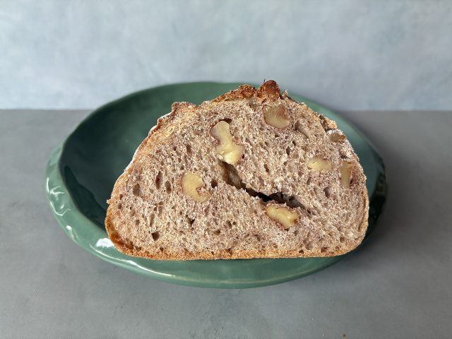 カンパーニュ 断面