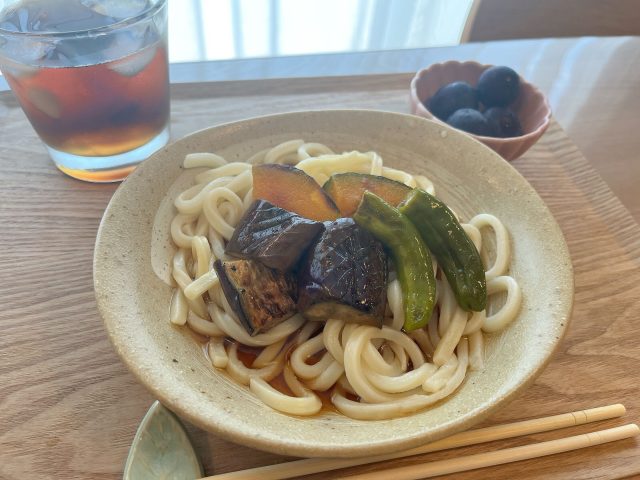 うどんにトッピング