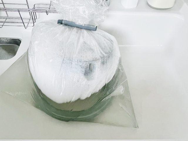 換気扇の中のつけ置き掃除